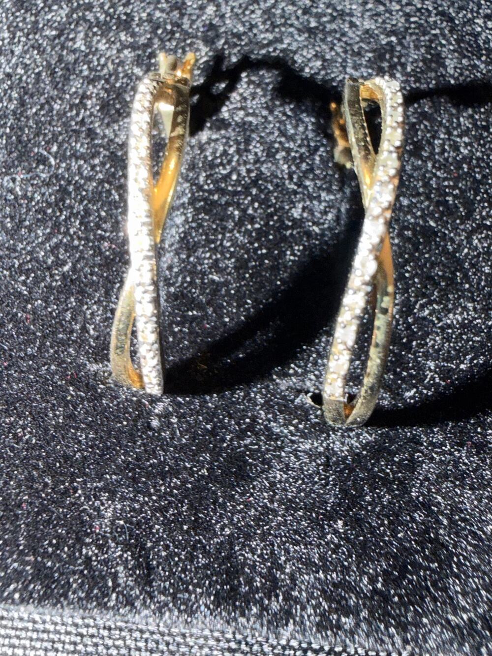 NWOT Allure Gems 925 Gold Vermeil Natural Diamond Twisted Infinity Hoop Earrings